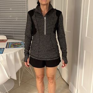 Lululemon half zip sweatshirt